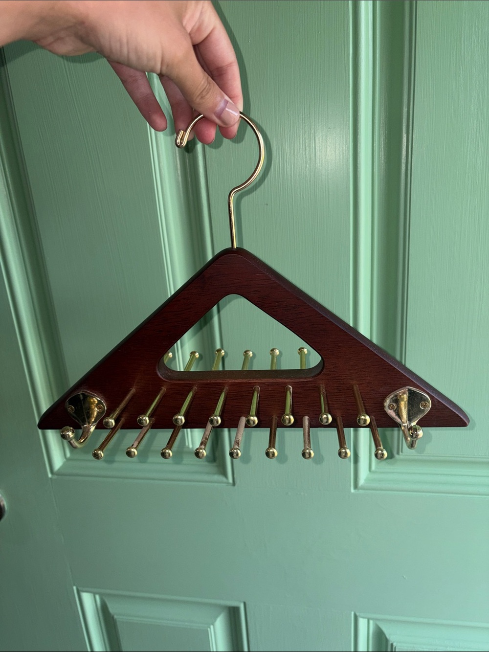 Men’s Tie Rack